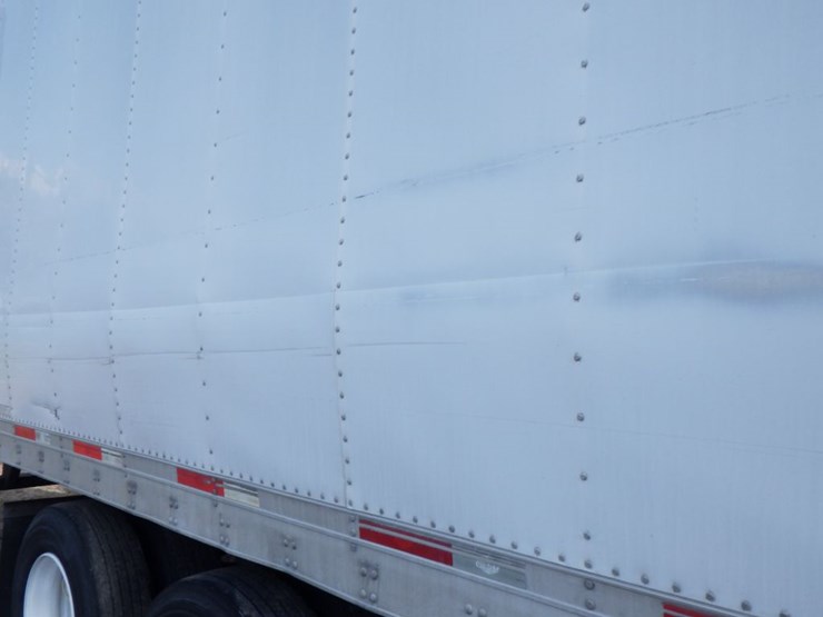 2012-utility-reefer-image-11