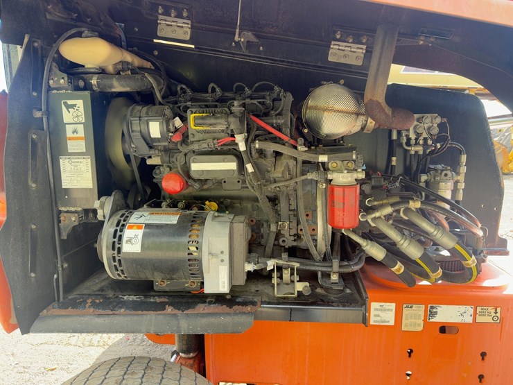 2018-jlg-460sj-image-14