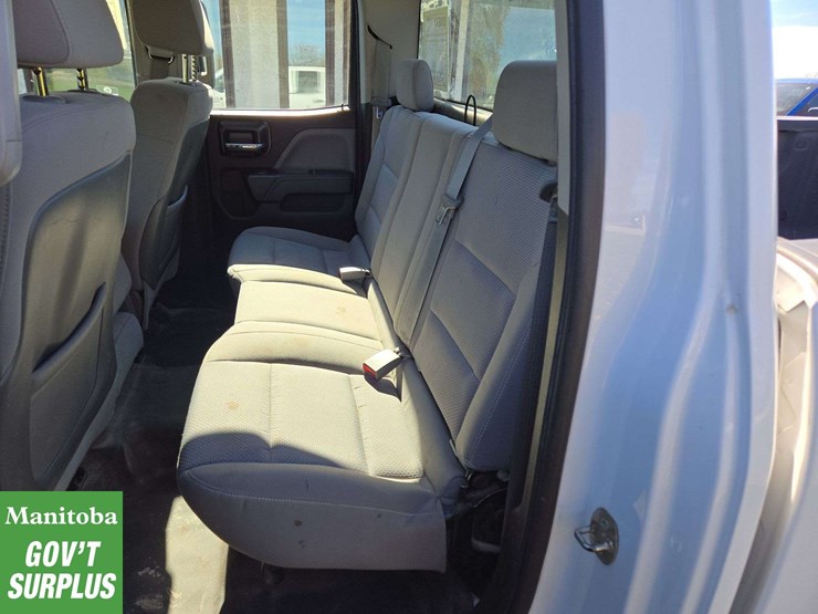 2014-chevrolet-silverado-1500-image-23