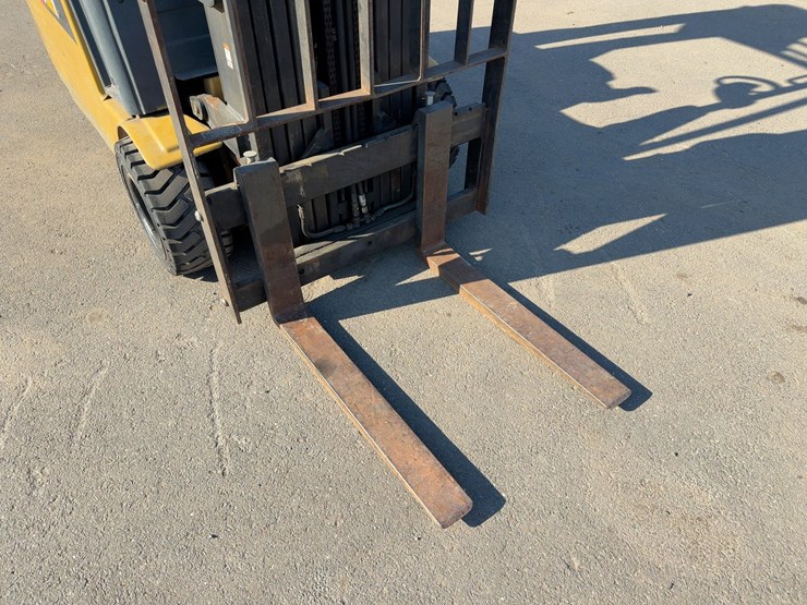 2011-caterpillar-2et4000-image-7