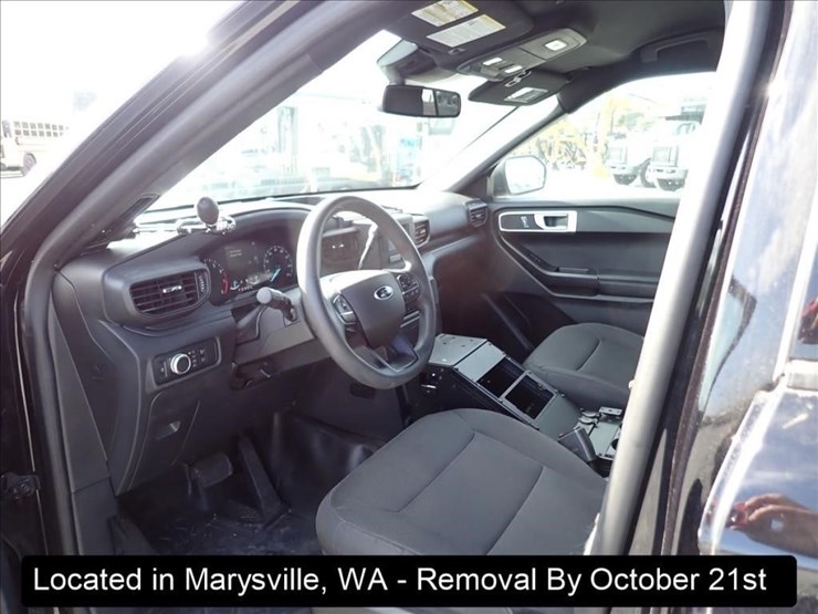 2021-ford-explorer-image-5