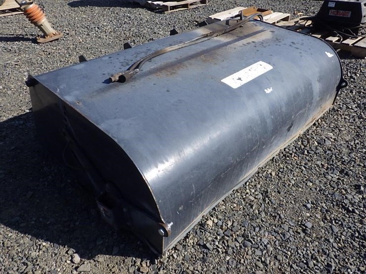 skid-steer-broom-sweeper-72"-image-1