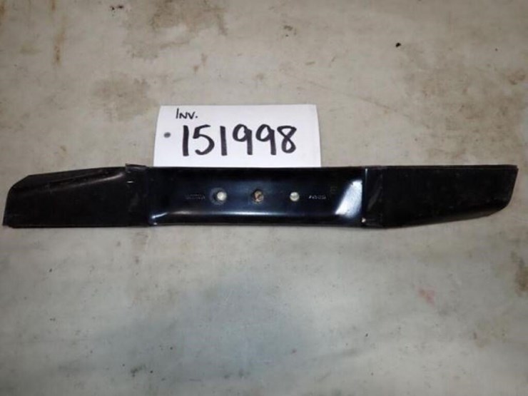 qty-of-3-16.75"-lawn-mower-blades-image-2