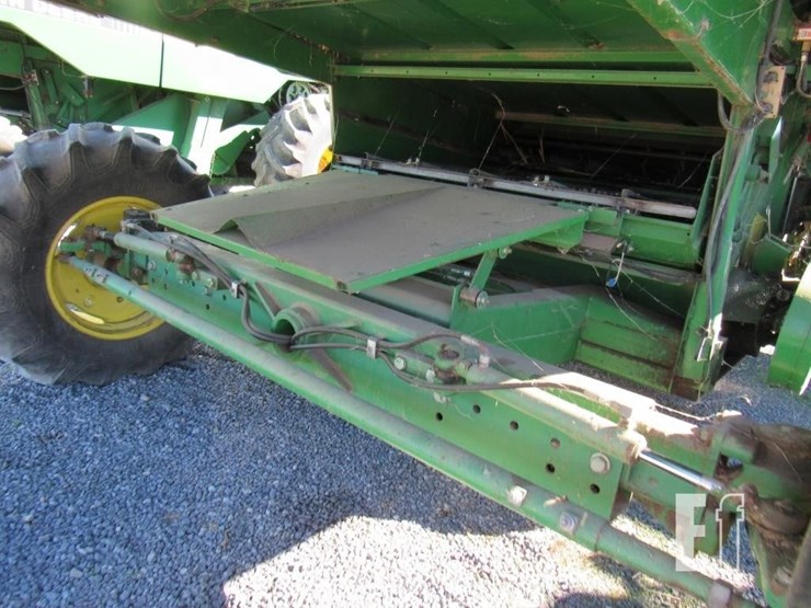 1990-john-deere-9600-image-15