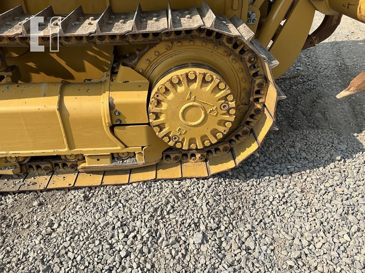 2023-caterpillar-d1-image-9