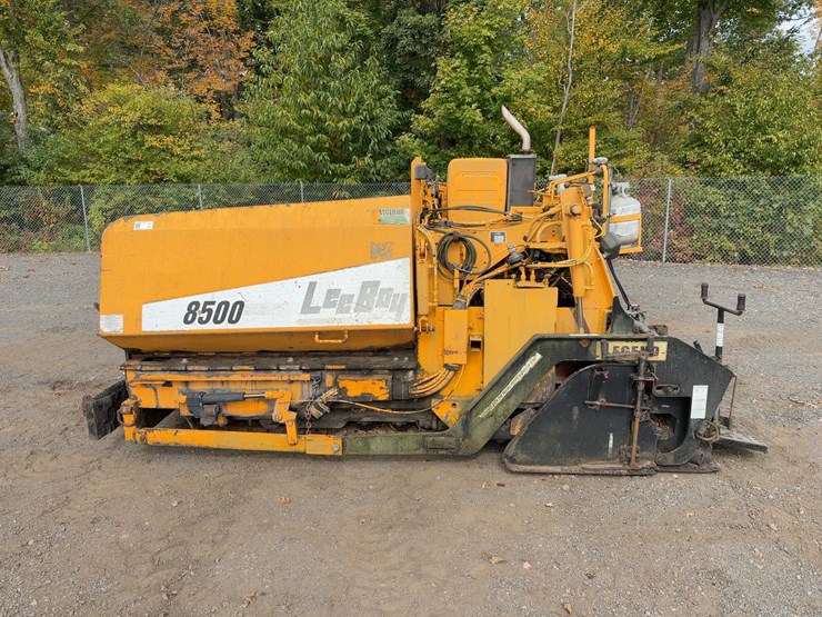 2004-leeboy-l8500t-image-2
