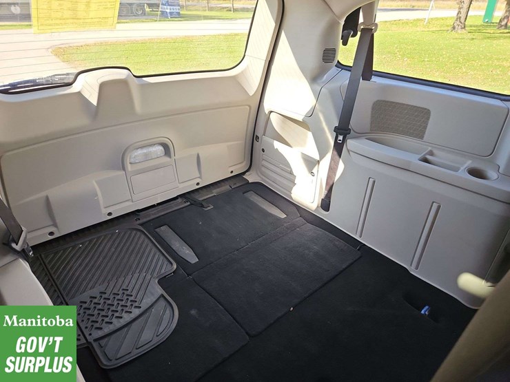 2018-dodge-grand-caravan-image-28