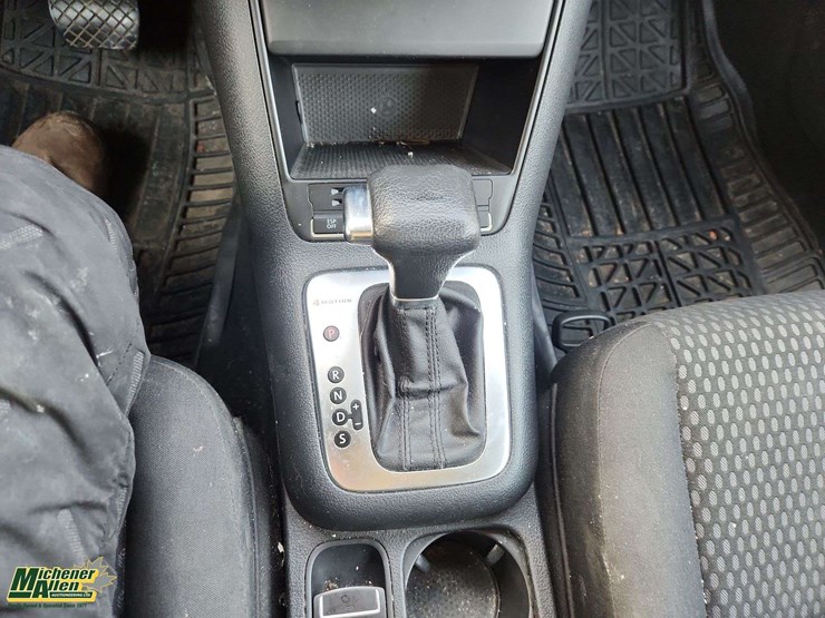 2009-volkswagen-tiguan-image-19
