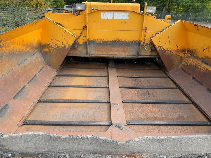 2004-leeboy-l8500t-image-10