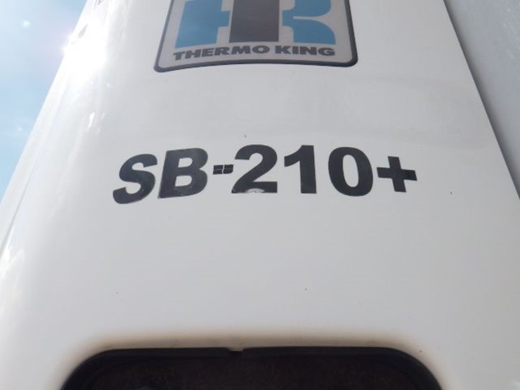 2010-utility-reefer-image-23