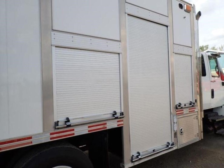 2009-international-durastar-4400-image-61