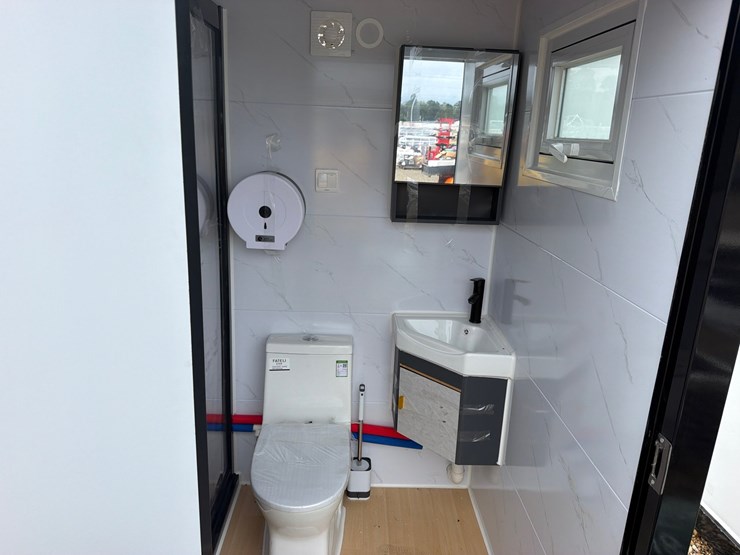 #8317-•-portable-bathroom-white/-black-frame-image-4