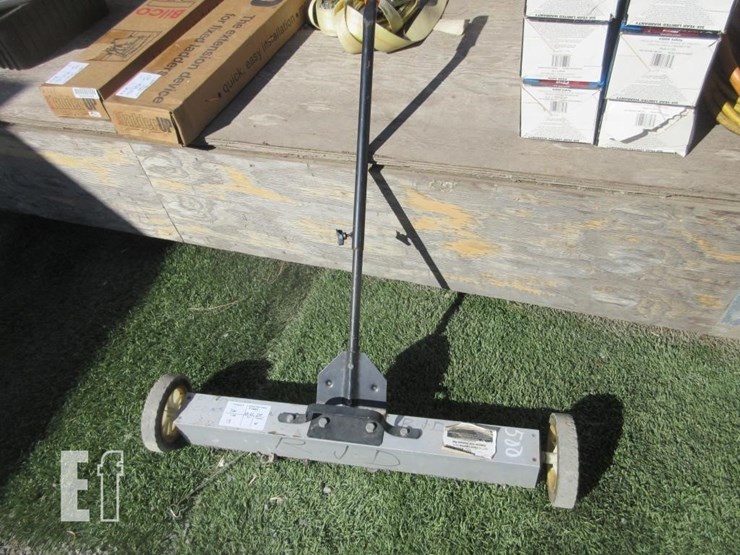 walk-behind-rolling-ground-magnet-image-2