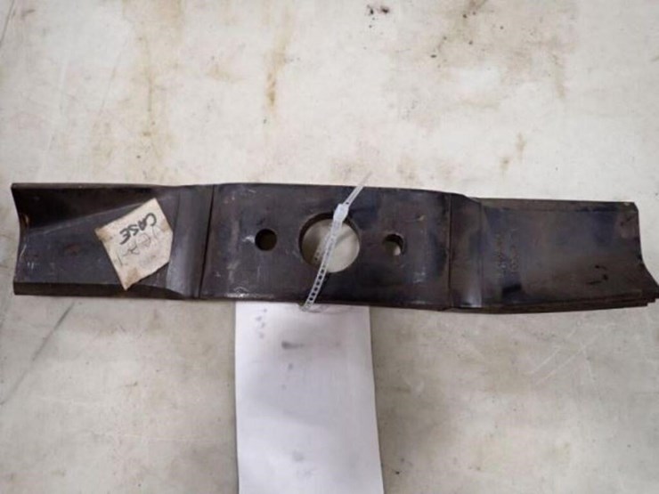 qty-of-(3)-13-in.-lawn-mower-blades-image-2