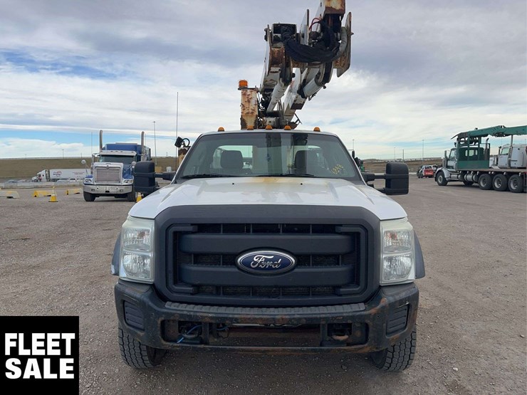 2011-ford-f550-image-8
