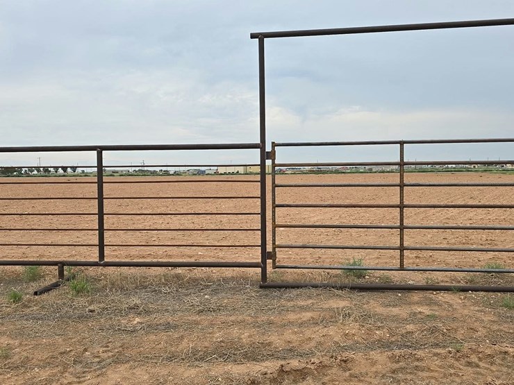 24ft-bow-gate-free-standing-panel-w/10ft-gate-image-1