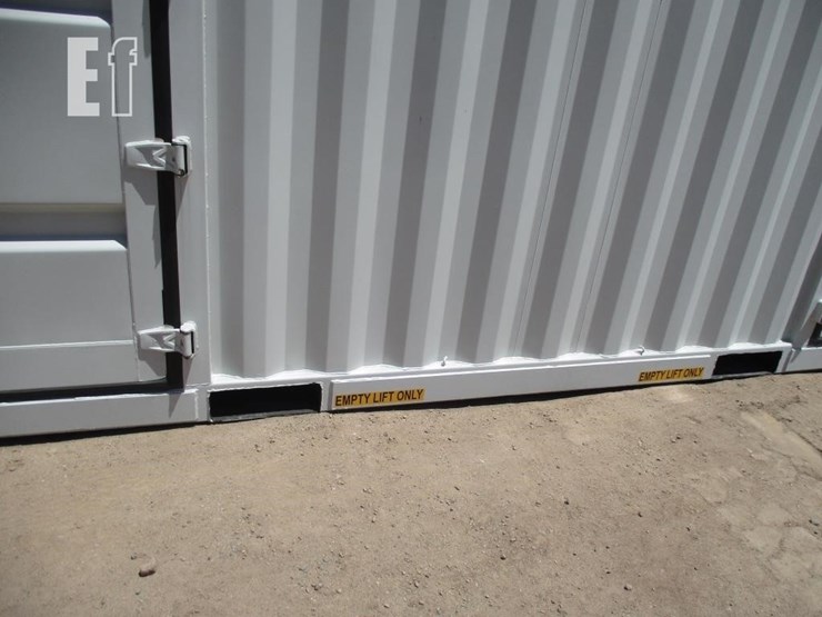 40'-high-cube-shipping-container-image-9