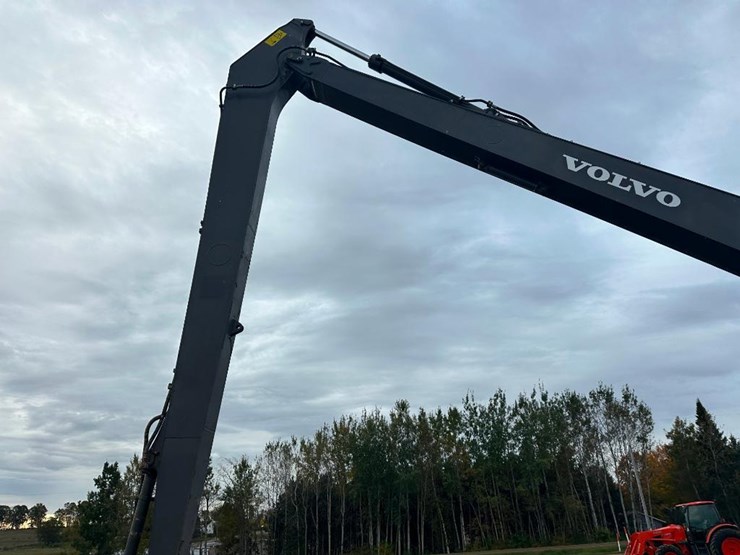 volvo-ec250e-lr-image-37