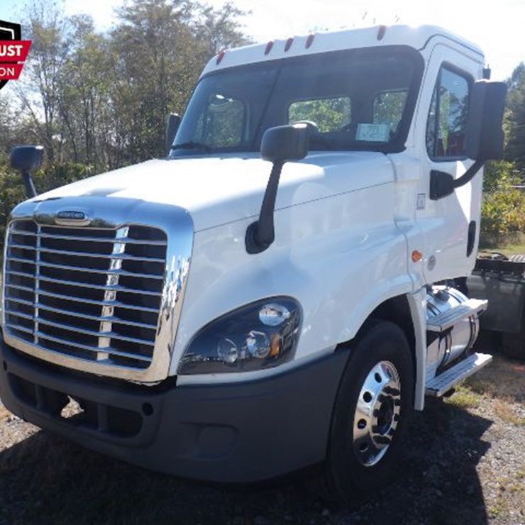 2019 FREIGHTLINER CASCADIA 125