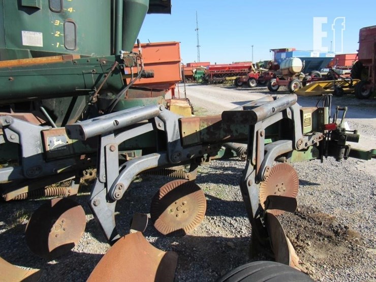 john-deere-2800-image-4