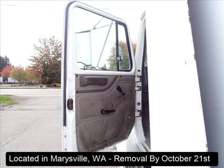 2001-international-4900-image-25