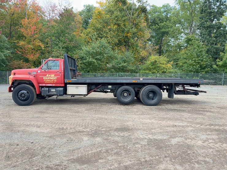 1989-ford-f800-image-2