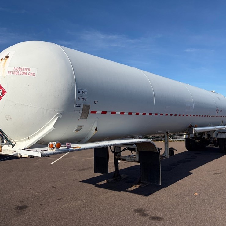 #1848 • 1997 Leslie 44' Tanker Trailer