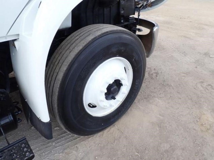 2009-international-durastar-4400-image-30