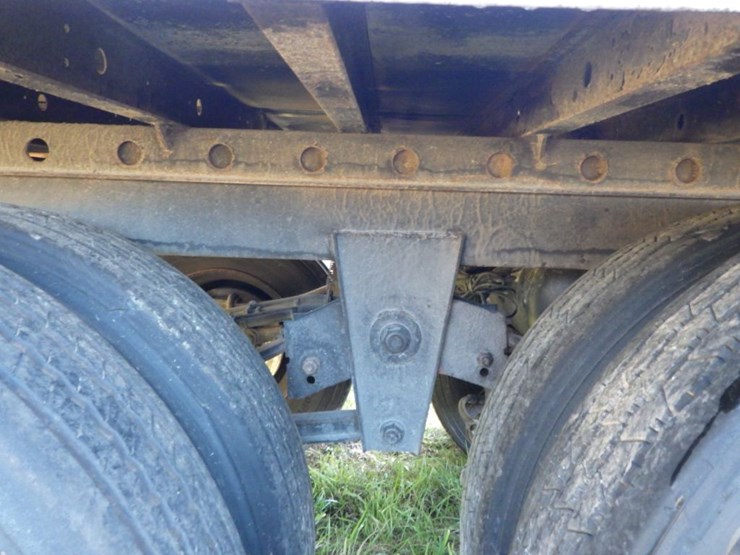 2013-utility-3000r-image-19