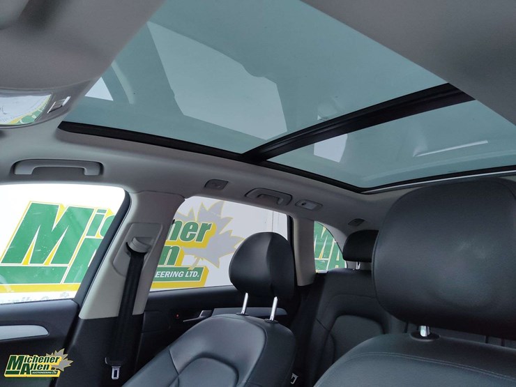 2012-audi-q5-image-13