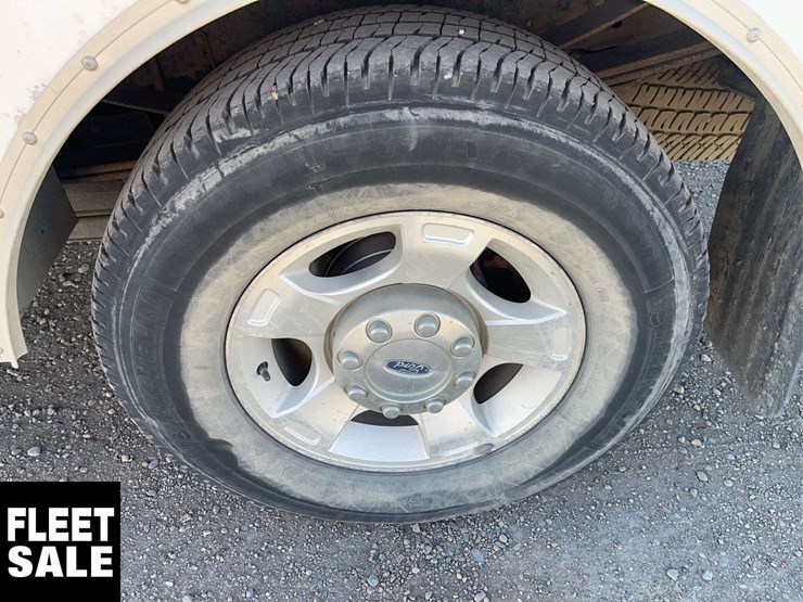 2015-ford-f350-image-10