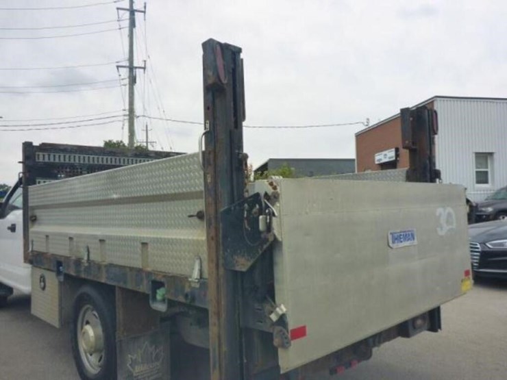 2019-ford-f350-xl-image-30
