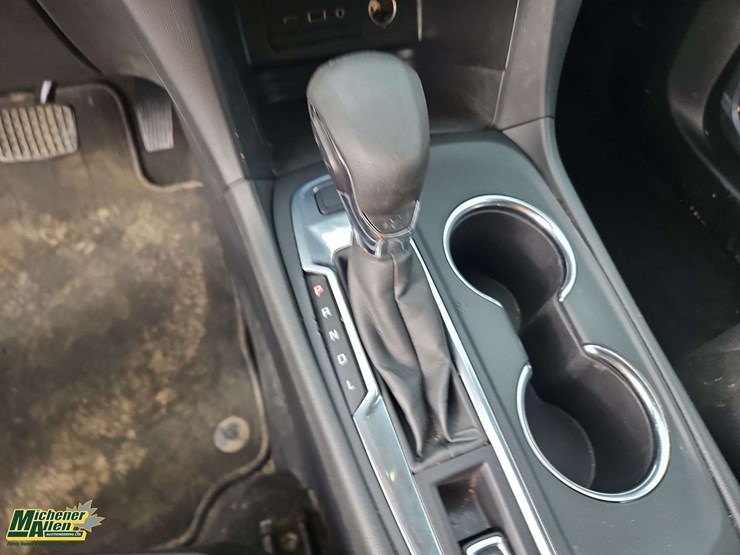 2022-chevrolet-equinox-image-22