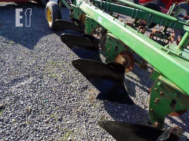 john-deere-1350-1450-image-6