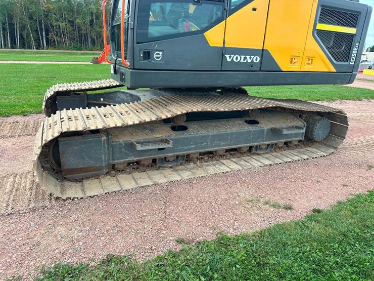 volvo-ec250e-lr-image-7