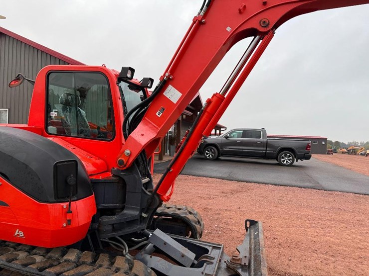kubota-kx080-3-image-32