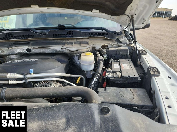 2016-ram-2500-slt-image-35