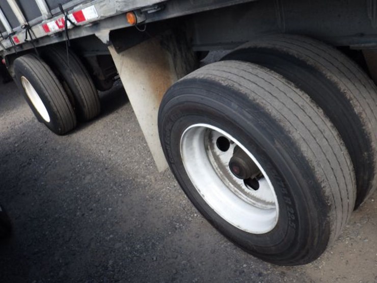 2002-benson-flatbed-image-9