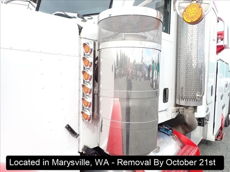 2005-peterbilt-379-image-12