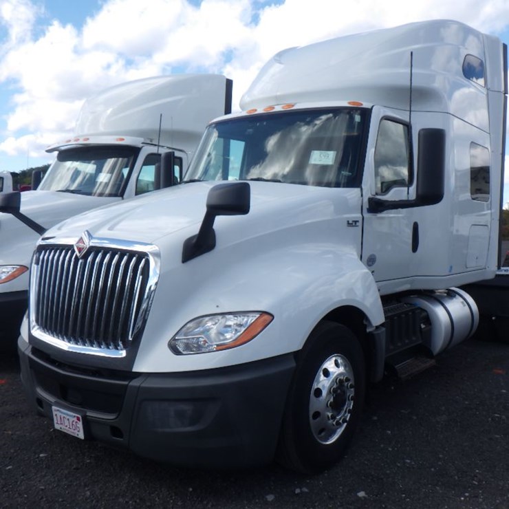 2019 INTERNATIONAL LT