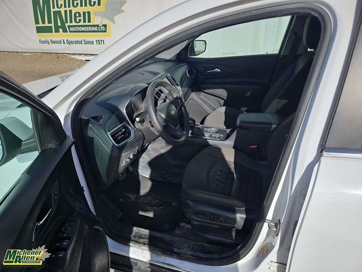 2022-chevrolet-equinox-image-7