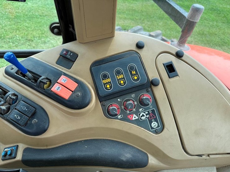 agco-dt240a-image-55