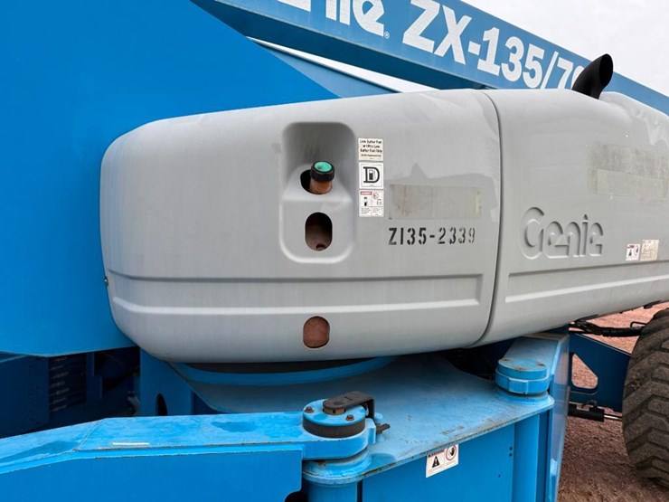 genie-zx135/70-image-42