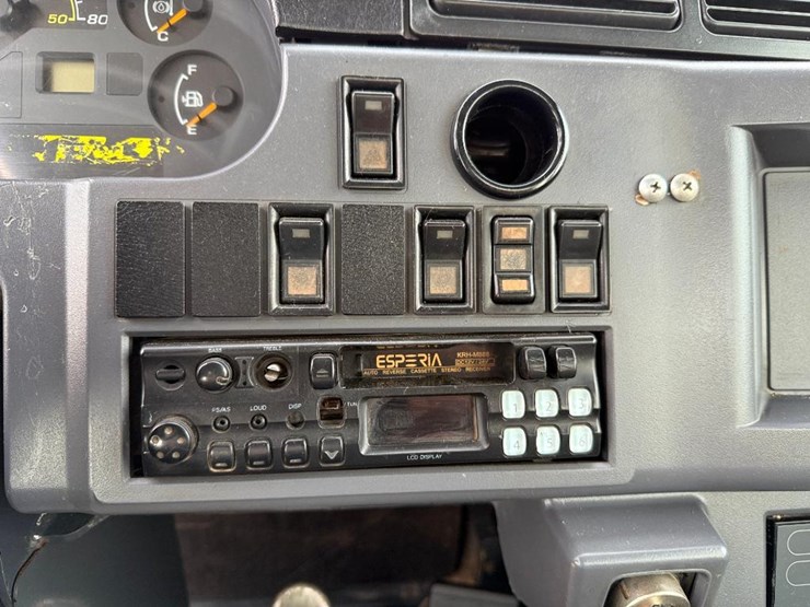 komatsu-hm350-2-image-51