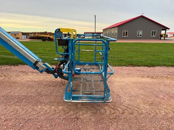 genie-zx135/70-image-29