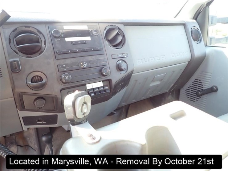 2011-ford-f550-image-15