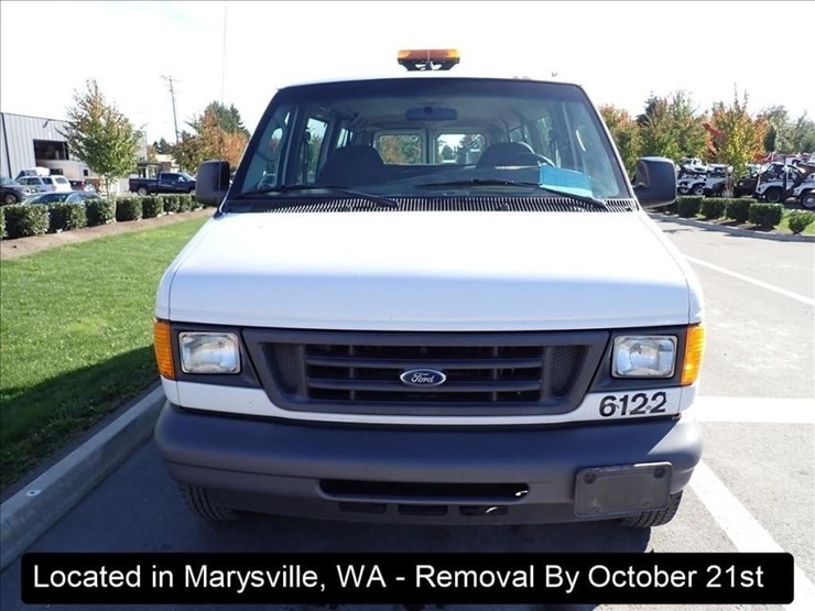 2006-ford-e350-image-12