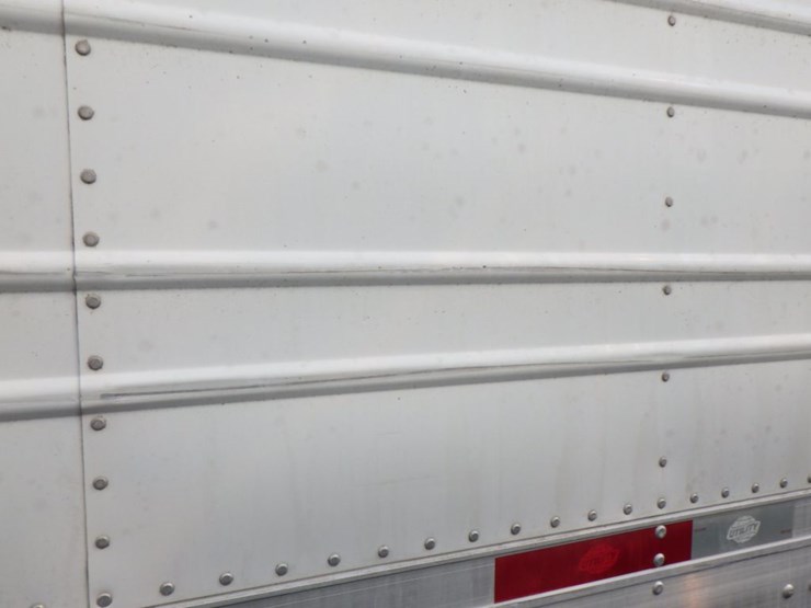2012-utility-3000r-image-9