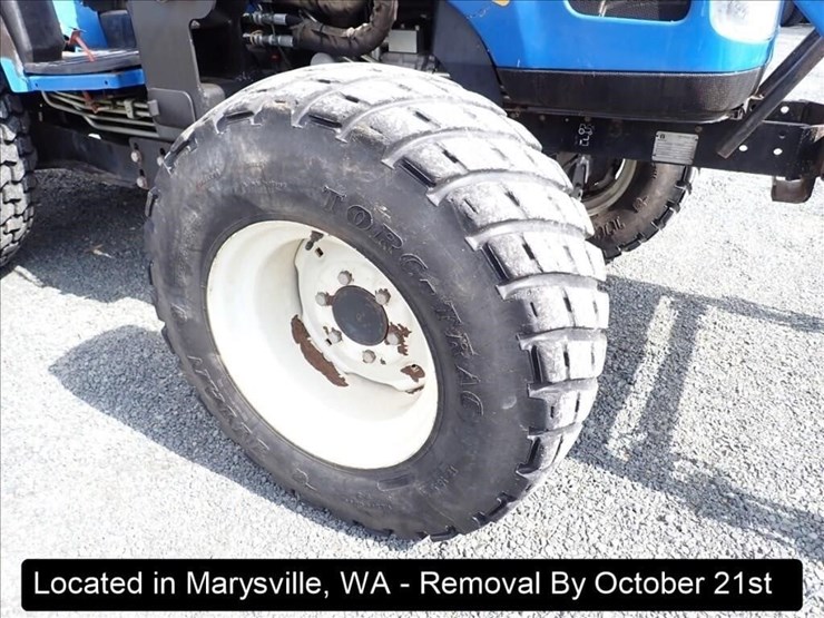 2009-new-holland-t2420-image-12