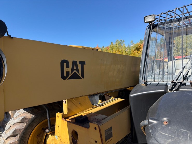 caterpillar-th360b-image-14